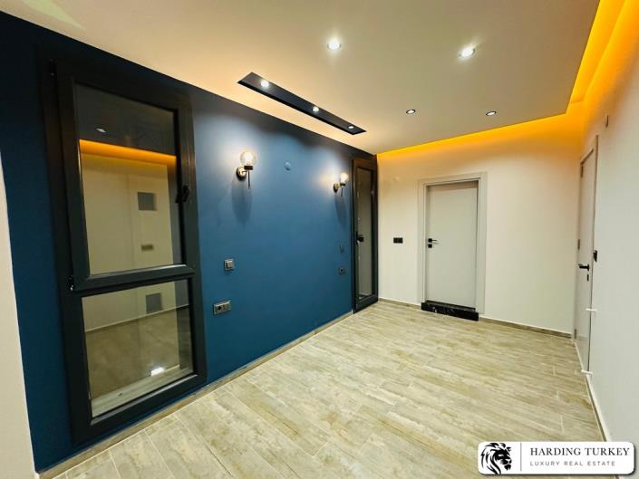 Image No.56-2 Bed Semi-Detached for sale