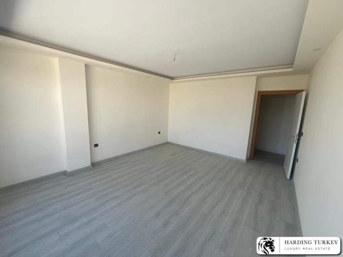 Image No.22-3 Bed Duplex for sale