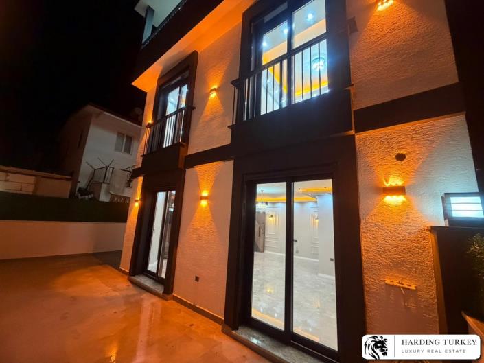 Image No.2-3 Bed Semi-Detached for sale