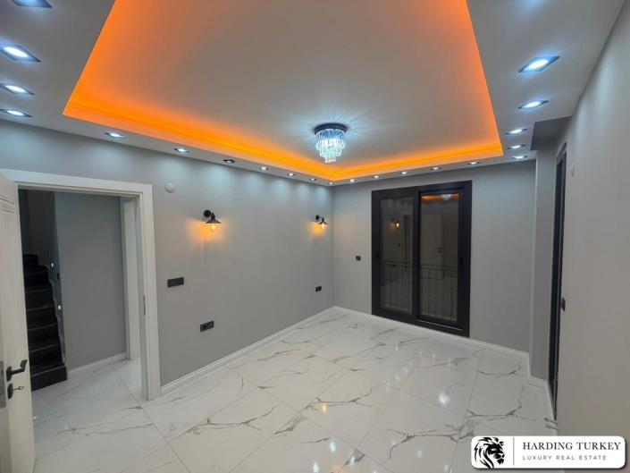 Image No.11-3 Bed Semi-Detached for sale