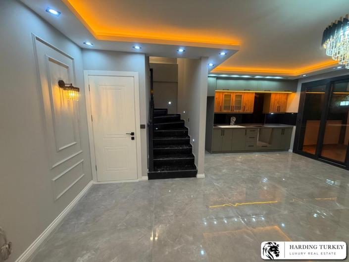 Image No.12-3 Bed Semi-Detached for sale