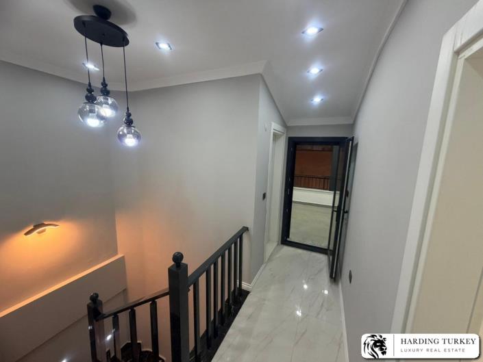 Image No.20-3 Bed Semi-Detached for sale