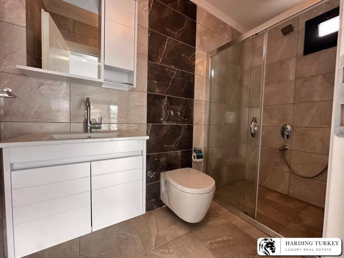 Image No.11-3 Bed Semi-Detached for sale