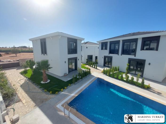 Image No.5-3 Bed Semi-Detached for sale