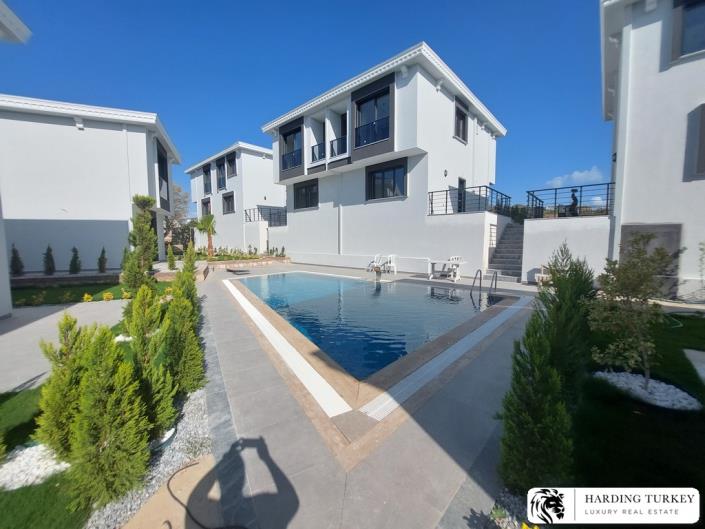 Image No.6-3 Bed Semi-Detached for sale