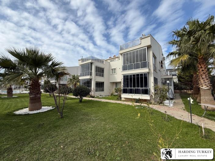 Image No.17-3 Bed Duplex for sale