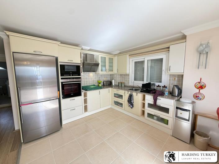 Image No.30-3 Bed Duplex for sale