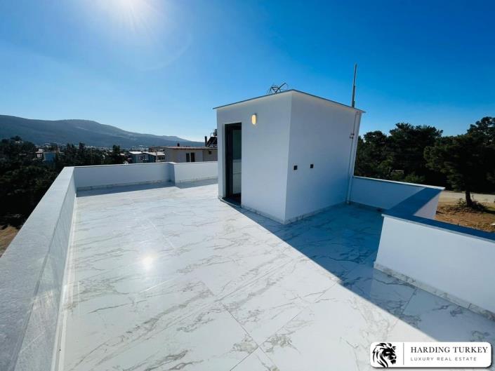 Image No.26-3 Bed Semi-Detached for sale