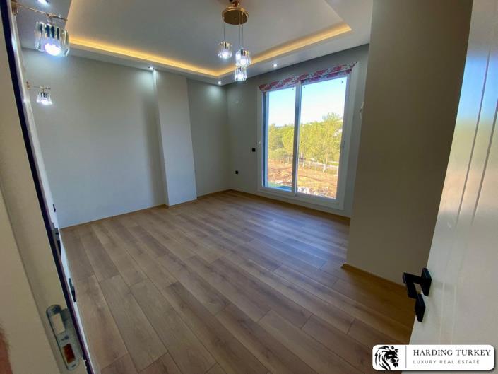 Image No.8-4 Bed Villa / Detached for sale