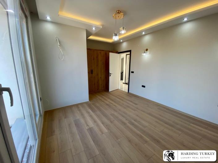 Image No.9-4 Bed Villa / Detached for sale