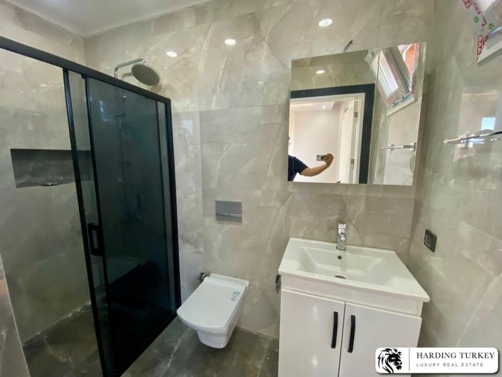 Image No.12-4 Bed Villa / Detached for sale