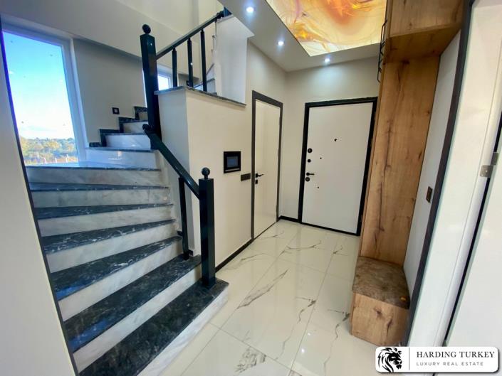 Image No.14-4 Bed Villa / Detached for sale