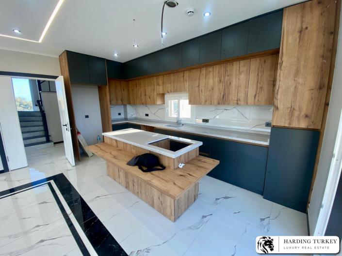 Image No.21-4 Bed Villa / Detached for sale