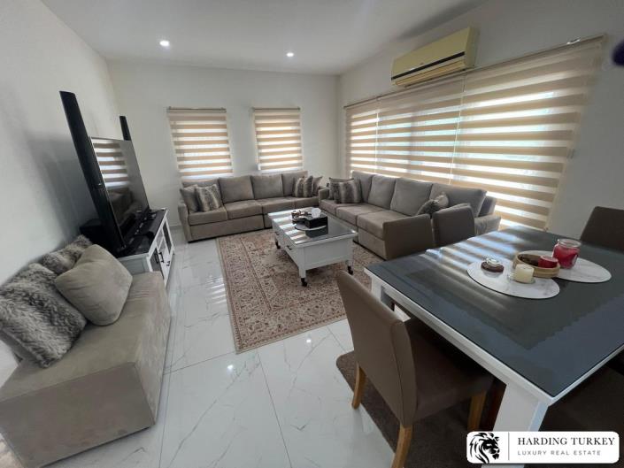 Image No.37-4 Bed Villa / Detached for sale