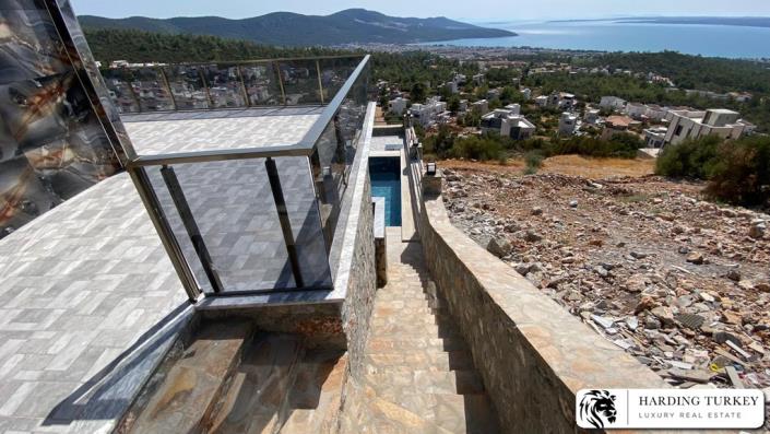 Image No.33-3 Bed Villa / Detached for sale