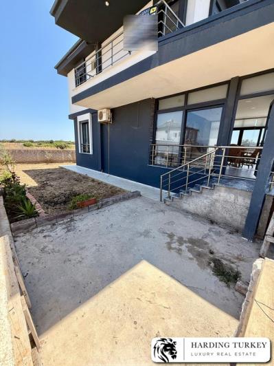 Image No.5-3 Bed Villa / Detached for sale