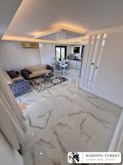 Image No.11-3 Bed Villa / Detached for sale