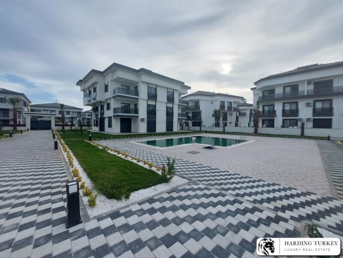 Image No.8-3 Bed Duplex for sale