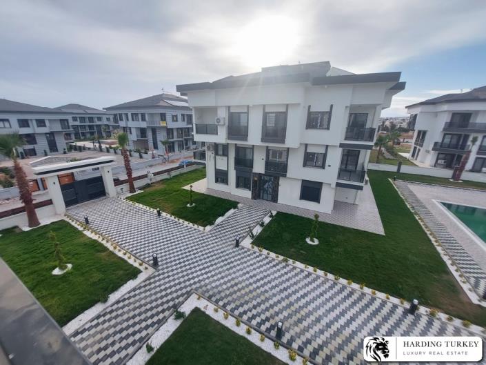 Image No.16-3 Bed Duplex for sale