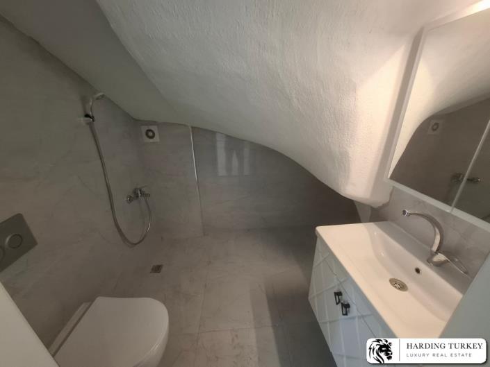 Image No.31-3 Bed Duplex for sale