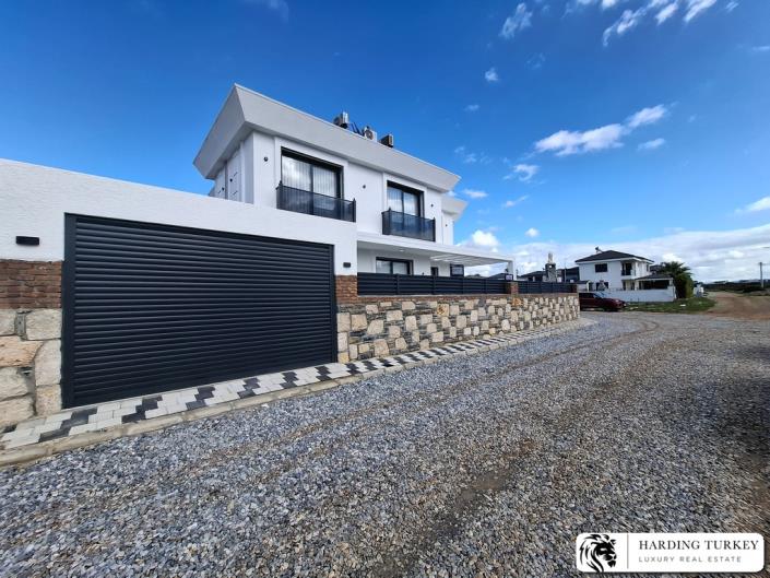 Image No.4-4 Bed Villa / Detached for sale