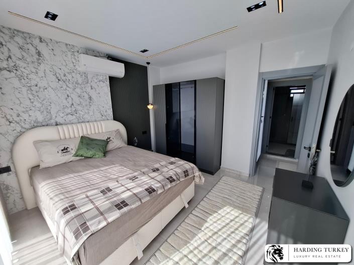 Image No.22-4 Bed Villa / Detached for sale