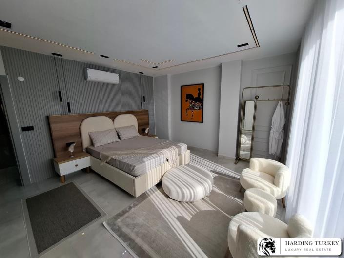 Image No.34-4 Bed Villa / Detached for sale