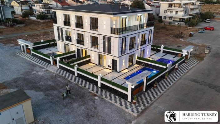 Image No.3-Jumelé de 4 chambres à vendre à Altinkum