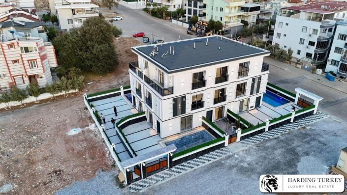 Image No.11-Jumelé de 4 chambres à vendre à Altinkum