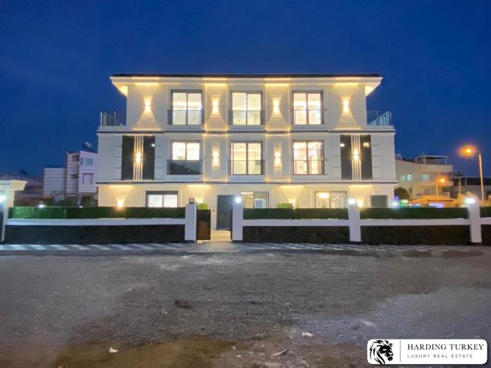 Image No.13-Jumelé de 4 chambres à vendre à Altinkum