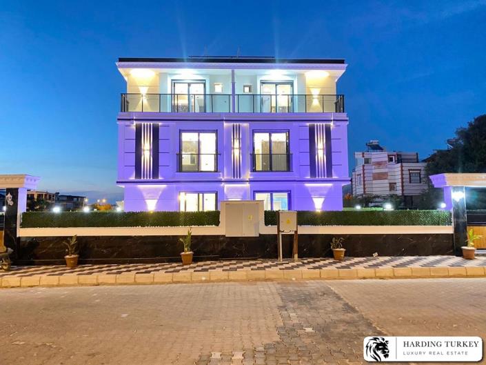 Image No.27-Jumelé de 4 chambres à vendre à Altinkum