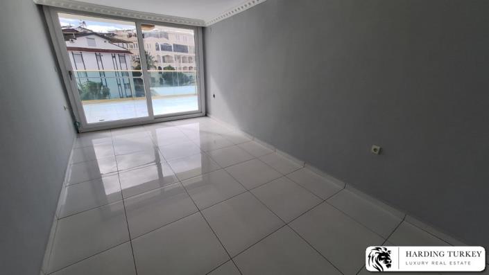 Image No.19-3 Bed Duplex for sale