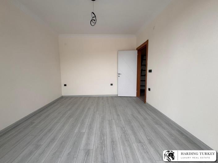 Image No.6-2 Bed Duplex for sale