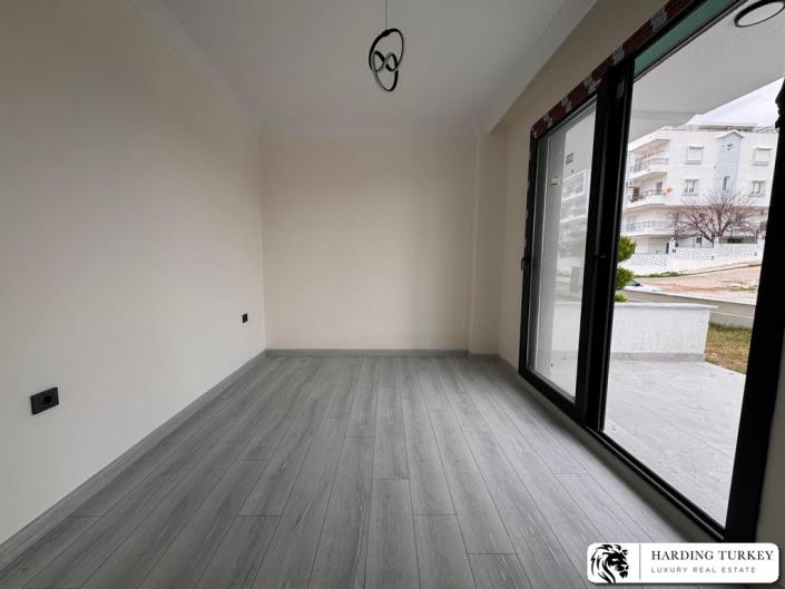 Image No.10-2 Bed Duplex for sale