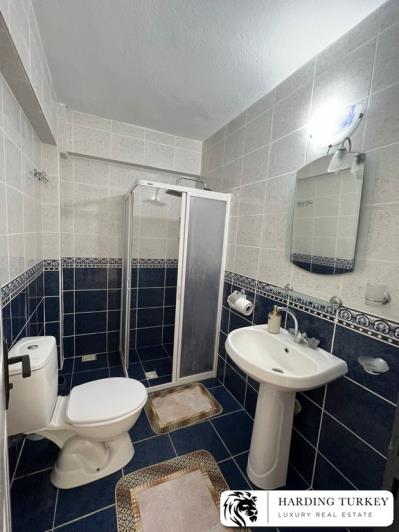 Image No.14-5 Bed Semi-Detached for sale