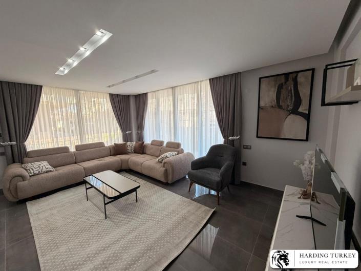 Image No.10-3 Bed Semi-Detached for sale