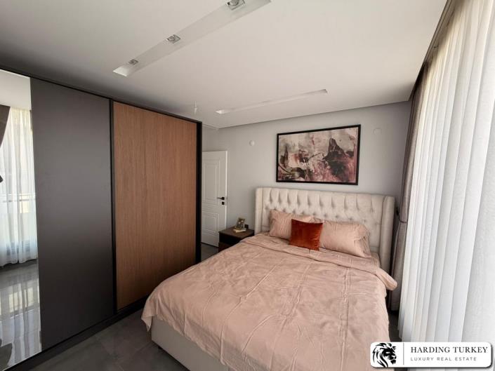 Image No.22-3 Bed Semi-Detached for sale