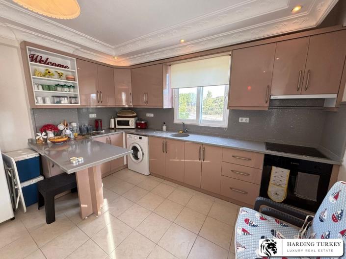 Image No.17-3 Bed Apartment for sale