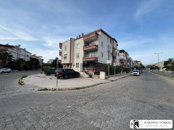 Image No.27-3 Bed Apartment for sale