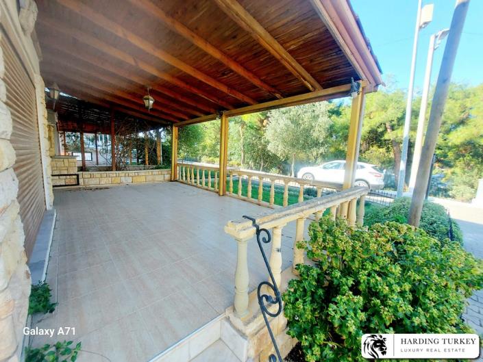 Image No.3-3 Bed Semi-Detached for sale