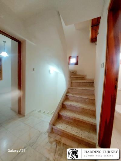 Image No.7-3 Bed Semi-Detached for sale