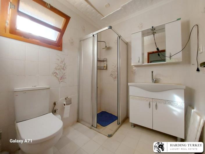 Image No.11-3 Bed Semi-Detached for sale