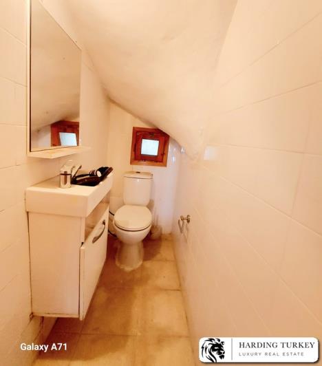 Image No.20-3 Bed Semi-Detached for sale