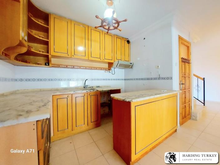 Image No.21-3 Bed Semi-Detached for sale