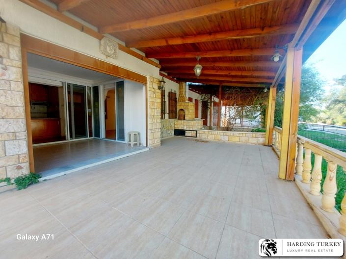 Image No.24-3 Bed Semi-Detached for sale