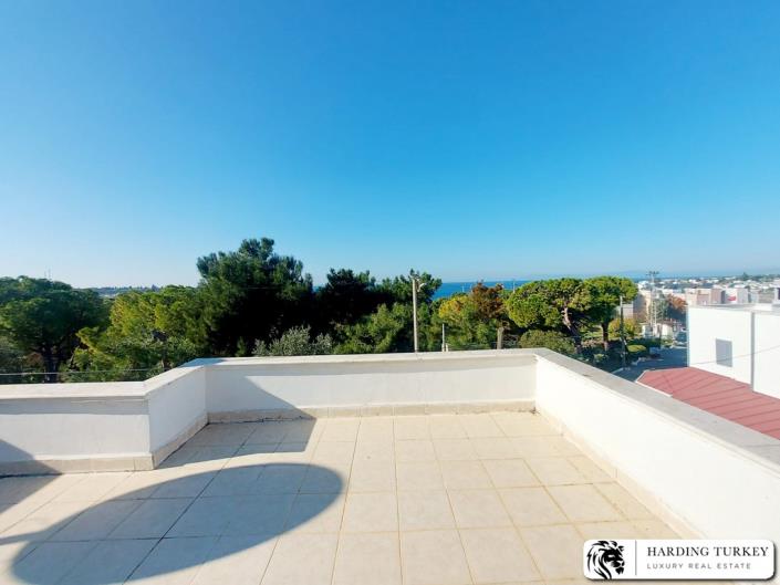 Image No.36-3 Bed Semi-Detached for sale