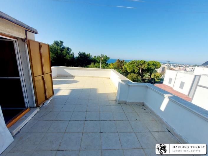 Image No.37-3 Bed Semi-Detached for sale