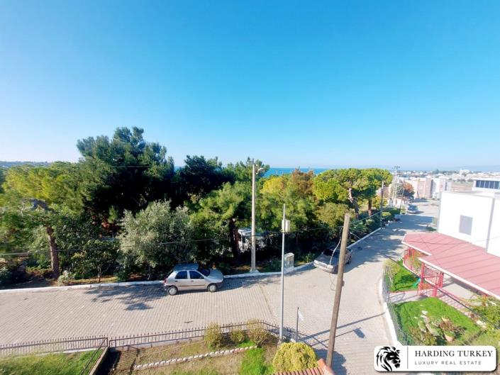 Image No.40-3 Bed Semi-Detached for sale