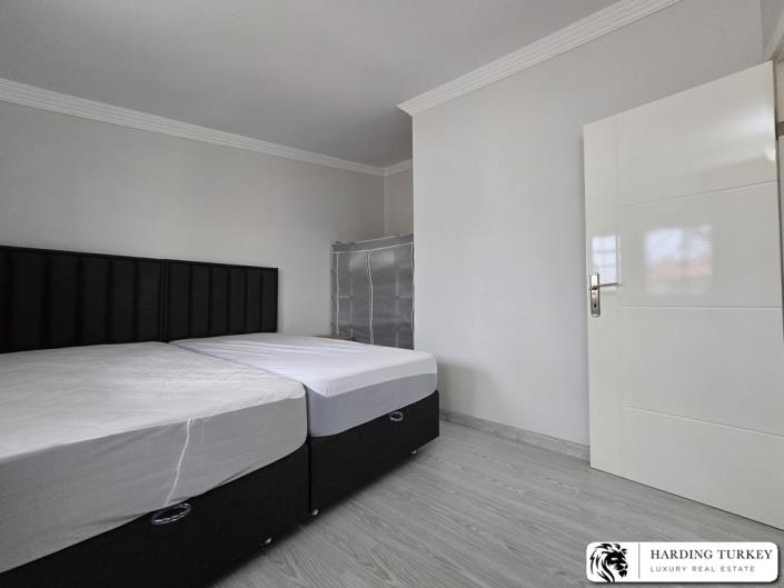 Image No.14-3 Bed Semi-Detached for sale