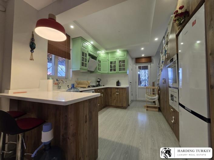 Image No.29-3 Bed Semi-Detached for sale